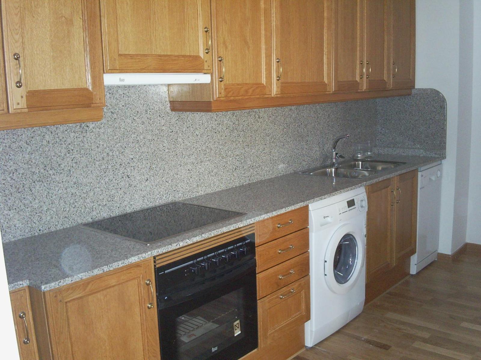 Apartaments Pirinenc エステリ・ダネウ エクステリア 写真